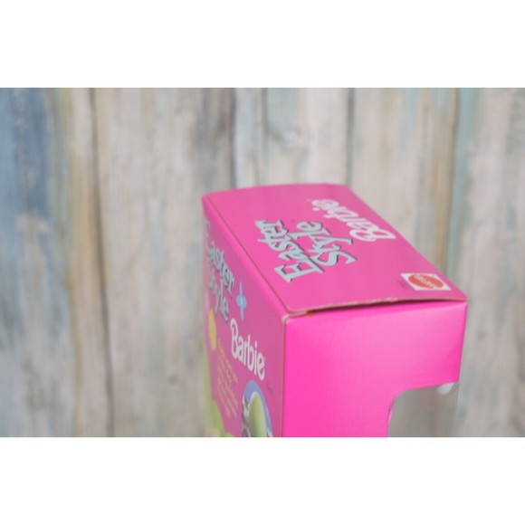 Vintage Barbie Easter Style Special Edition Doll 17651 Mattel 1997 - Picture 8 of 10